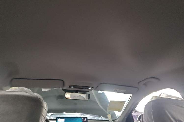 Used Geely Galaxy Stellar 6 2026 Model 60km Sailing Edition Headliner
