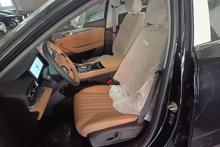 Used Geely Galaxy Stellar 6 2026 Model 125km Exploration+ Edition Left Front Seat