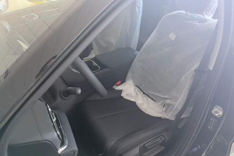 Used Geely Galaxy Stellar 6 2026 Model 125km Long-range Edition Left Front Seat