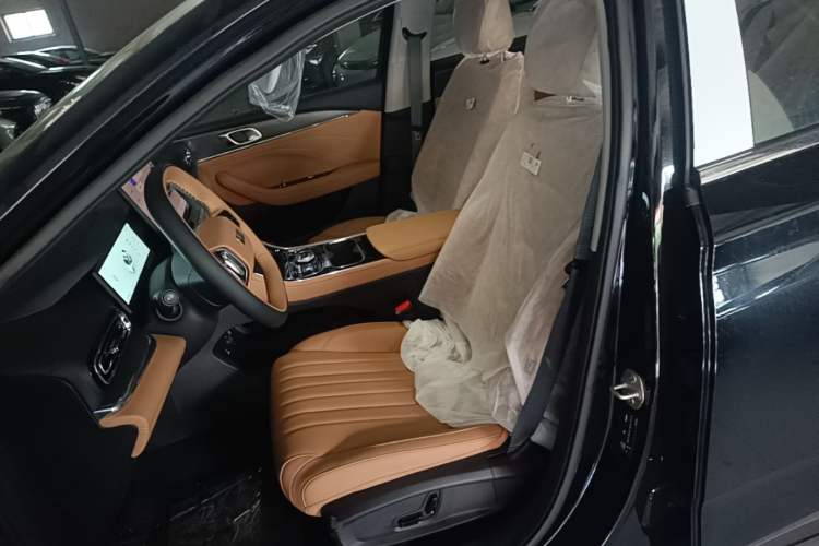Used Geely Galaxy Stellar 6 2026 Model 125km Exploration+ Edition Left Front Seat