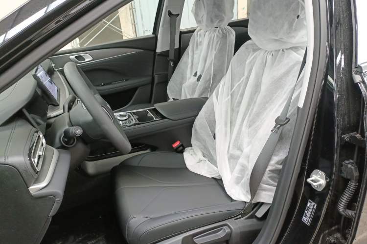 Used Geely Galaxy Stellar 6 2026 Model 125km Free-Style Edition Left Front Seat