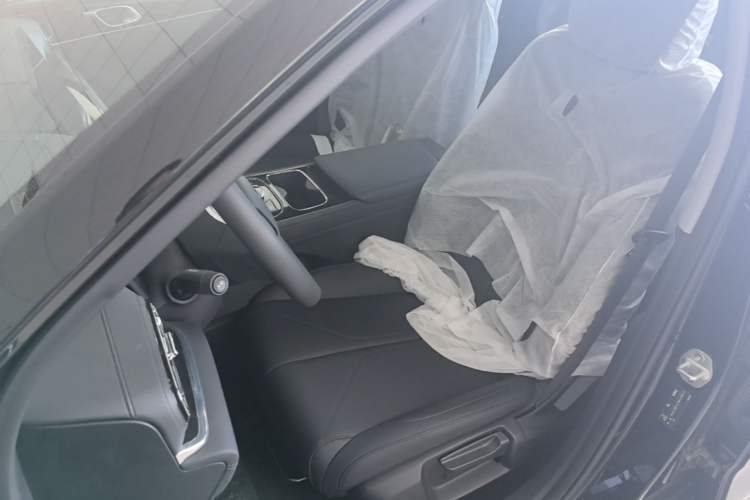 Used Geely Galaxy Stellar 6 2026 Model 125km Long-range Edition Left Front Seat