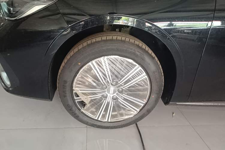 Used Geely Galaxy Stellar 6 2026 Model 125km Exploration+ Edition Left Front Wheel Hub