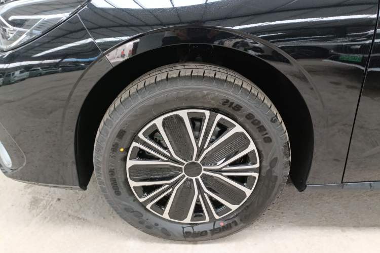 Used Geely Galaxy Stellar 6 2026 Model 125km Free-Style Edition Left Front Wheel Hub