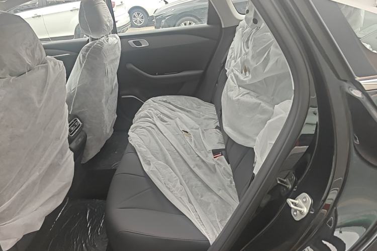 Used Geely Galaxy Stellar 6 2026 Model 125km Free-Style Edition Left Rear Seat