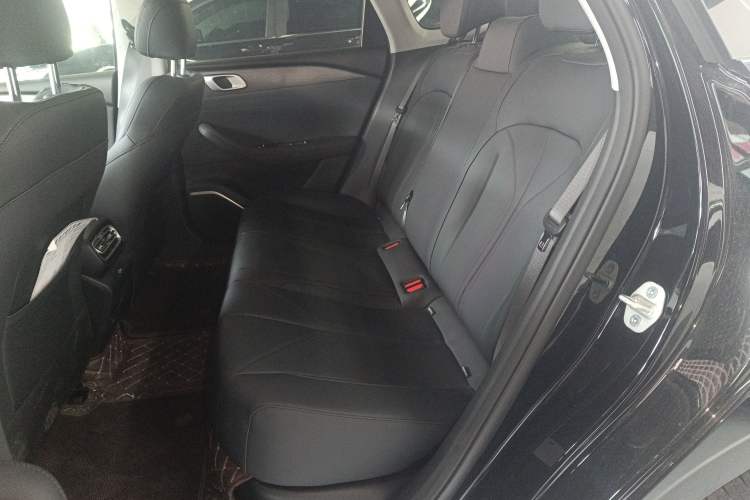 Used Geely Galaxy Stellar 6 2026 Model 60km Sailing Edition Left Rear Seat