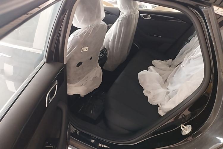 Used Geely Galaxy Stellar 6 2026 Model 125km Long-range Edition Left Rear Seat