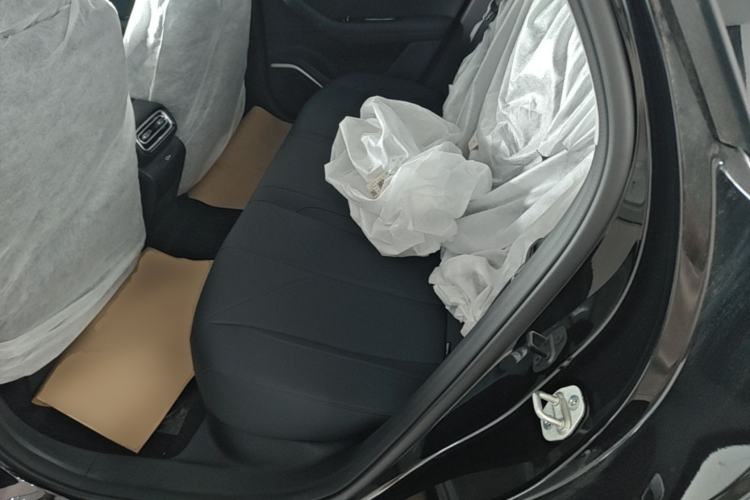 Used Geely Galaxy Stellar 6 2026 Model 60km Sailing Edition Left Rear Seat