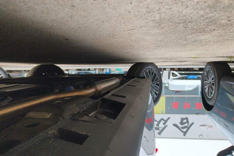 Used Geely Galaxy Stellar 6 2026 Model 60km Sailing Edition Left Side Sill