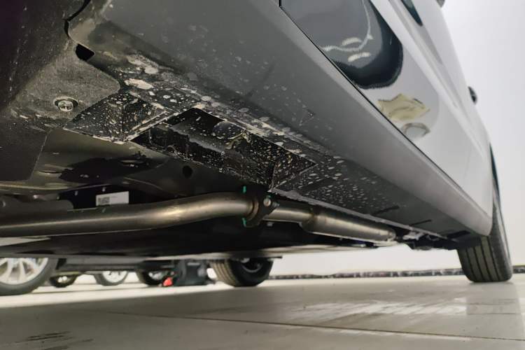 Used Geely Galaxy Stellar 6 2026 Model 60km Sailing Edition Left Side Sill