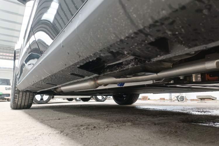 Used Geely Galaxy Stellar 6 2026 Model 125km Free-Style Edition Left Side Sill