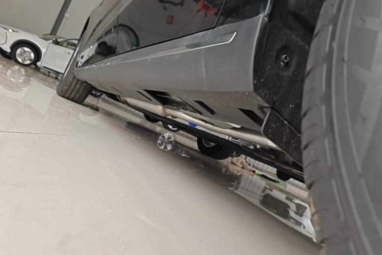 Used Geely Galaxy Stellar 6 2026 Model 125km Long-range Edition Left Side Sill