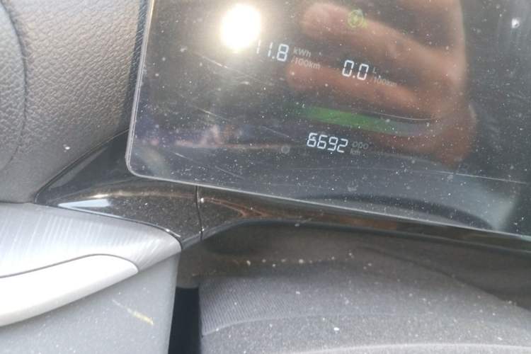 Used Geely Galaxy Stellar 6 2026 Model 60km Sailing Edition Odometer Close Up