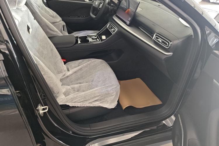 Used Geely Galaxy Stellar 6 2026 Model 60km Sailing Edition Right Front Seat
