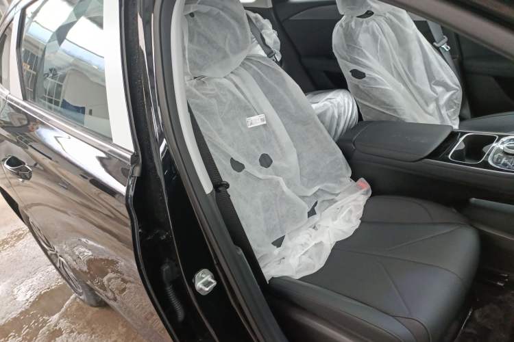 Used Geely Galaxy Stellar 6 2026 Model 125km Free-Style Edition Right Front Seat