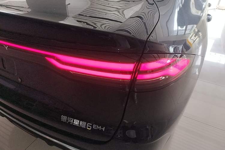 Used Geely Galaxy Stellar 6 2026 Model 125km Long-range Edition Right Rear Taillight