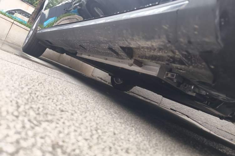 Used Geely Galaxy Stellar 6 2026 Model 125km Free-Style Edition Right Side Sill
