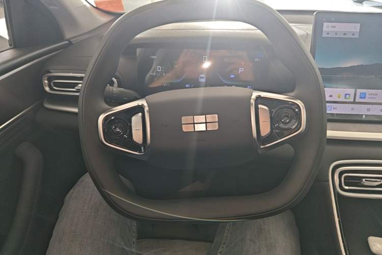 Used Geely Galaxy Stellar 6 2026 Model 60km Sailing Edition Steering Wheel