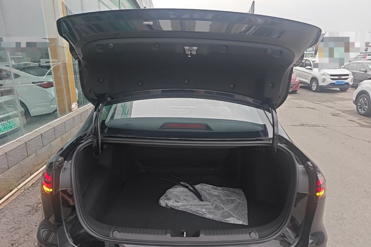 Used Geely Galaxy Stellar 6 2026 Model 125km Free-Style Edition Trunk