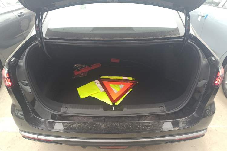 Used Geely Galaxy Stellar 6 2026 Model 60km Sailing Edition Trunk