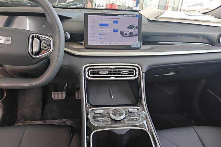 Used Geely Galaxy Stellar 6 2026 Model 125km Free-Style Edition Audio And AC Panel