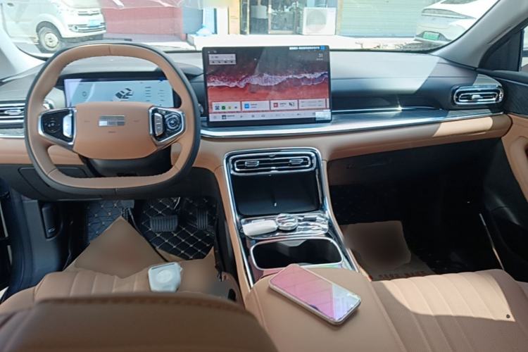 Used Geely Galaxy Stellar 6 2026 Model 125km Free-Style Edition Center Console