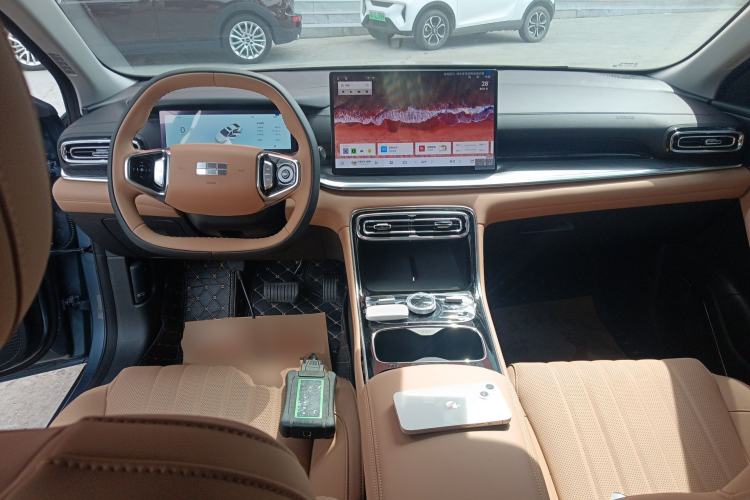 Used Geely Galaxy Stellar 6 2026 Model 125km Free-Style Edition Center Console