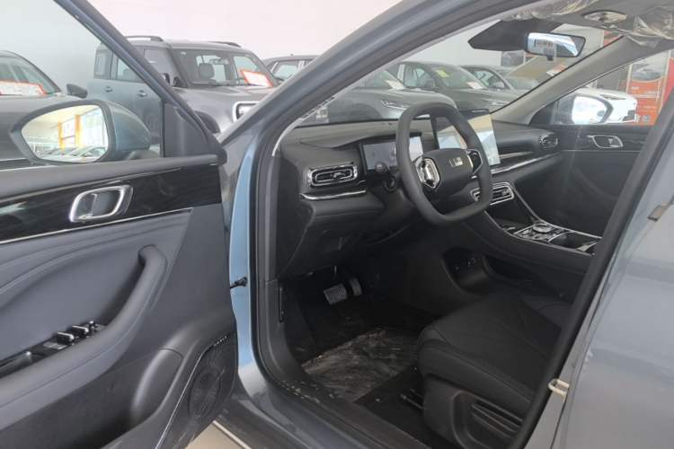 Used Geely Galaxy Stellar 6 2026 Model 125km Free-Style Edition Driver Seat