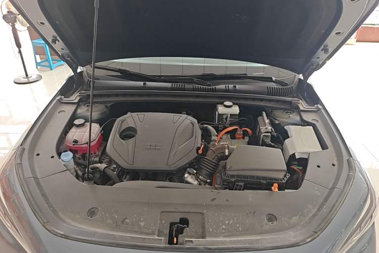 Used Geely Galaxy Stellar 6 2026 Model 125km Free-Style Edition Engine Bay