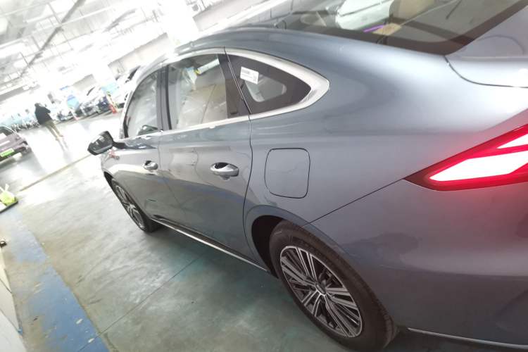 Used Geely Galaxy Stellar 6 2026 Model 125km Exploration+ Edition Exterior 3