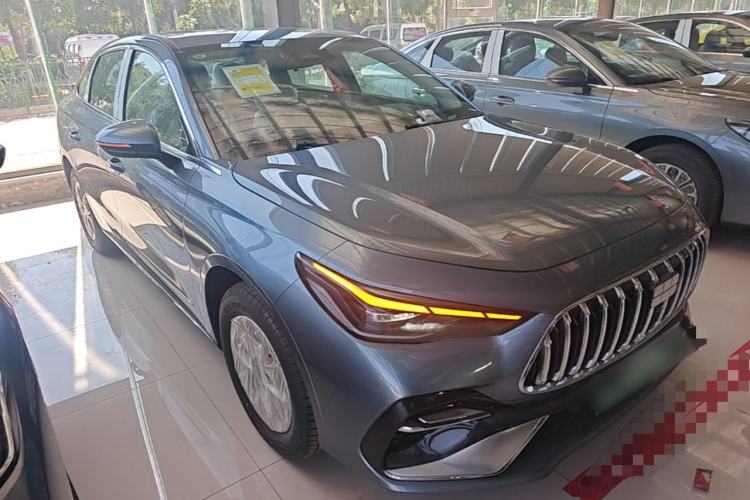 Used Geely Galaxy Stellar 6 2026 Model 125km Long-range Edition Front Right 45 Deg
