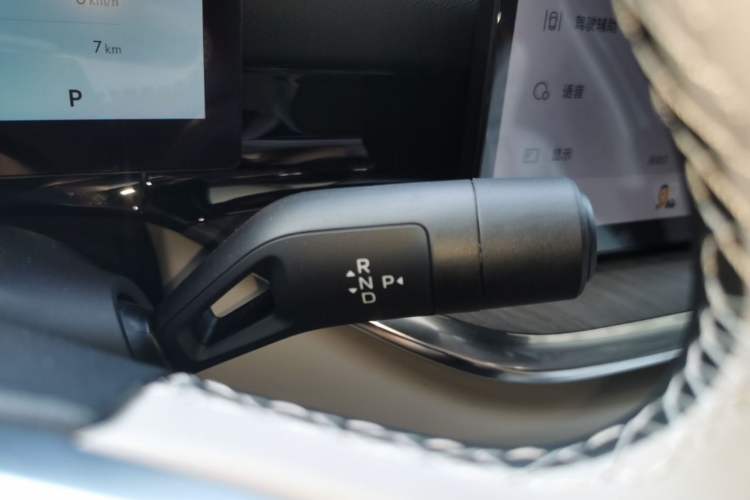 Used Geely Galaxy Stellar 6 2026 Model 125km Exploration+ Edition Gear Lever