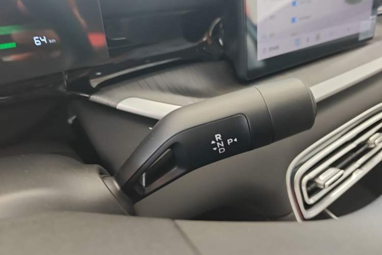 Used Geely Galaxy Stellar 6 2026 Model 125km Free-Style Edition Gear Lever