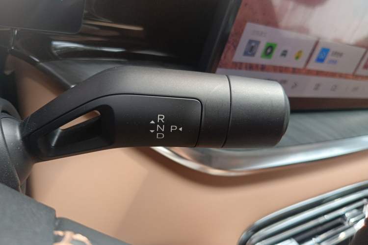 Used Geely Galaxy Stellar 6 2026 Model 125km Free-Style Edition Gear Lever