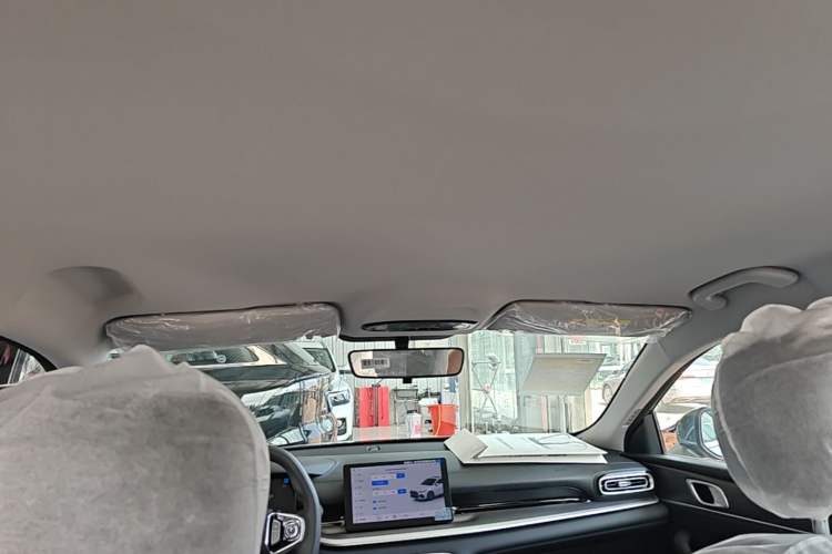 Used Geely Galaxy Stellar 6 2026 Model 125km Free-Style Edition Headliner