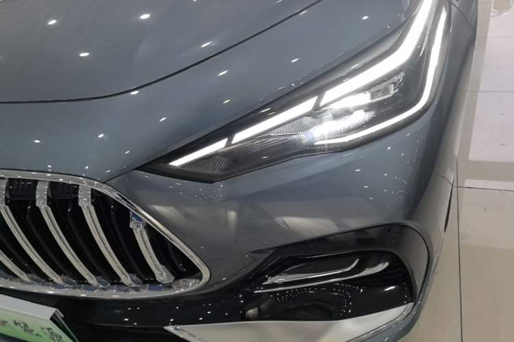 Used Geely Galaxy Stellar 6 2026 Model 125km Long-range Edition Left Front Headlight