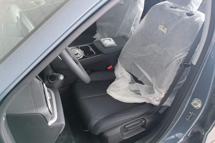 Used Geely Galaxy Stellar 6 2026 Model 125km Free-Style Edition Left Front Seat