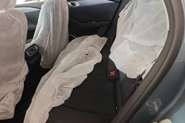 Used Geely Galaxy Stellar 6 2026 Model 125km Free-Style Edition Left Rear Seat
