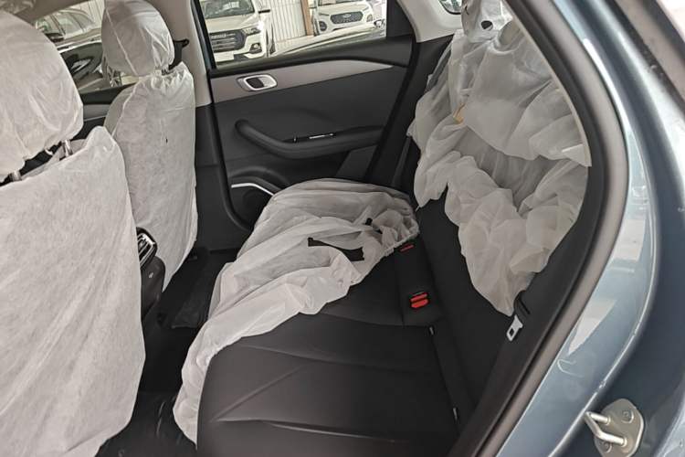 Used Geely Galaxy Stellar 6 2026 Model 125km Free-Style Edition Left Rear Seat