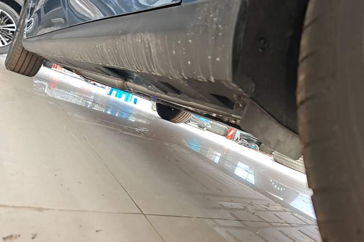 Used Geely Galaxy Stellar 6 2026 Model 125km Free-Style Edition Left Side Sill