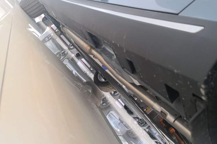 Used Geely Galaxy Stellar 6 2026 Model 125km Long-range Edition Left Side Sill