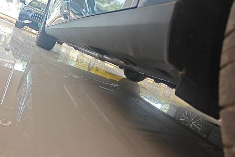 Used Geely Galaxy Stellar 6 2026 Model 125km Free-Style Edition Left Side Sill