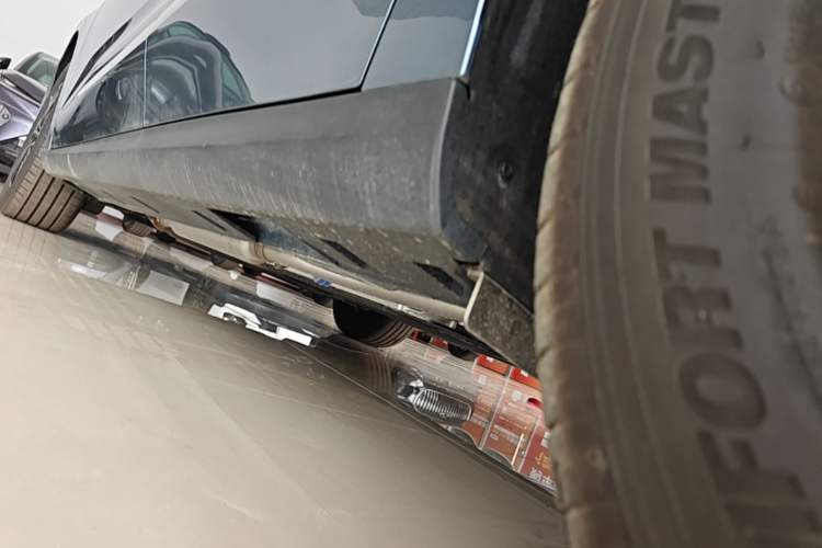 Used Geely Galaxy Stellar 6 2026 Model 125km Free-Style Edition Left Side Sill