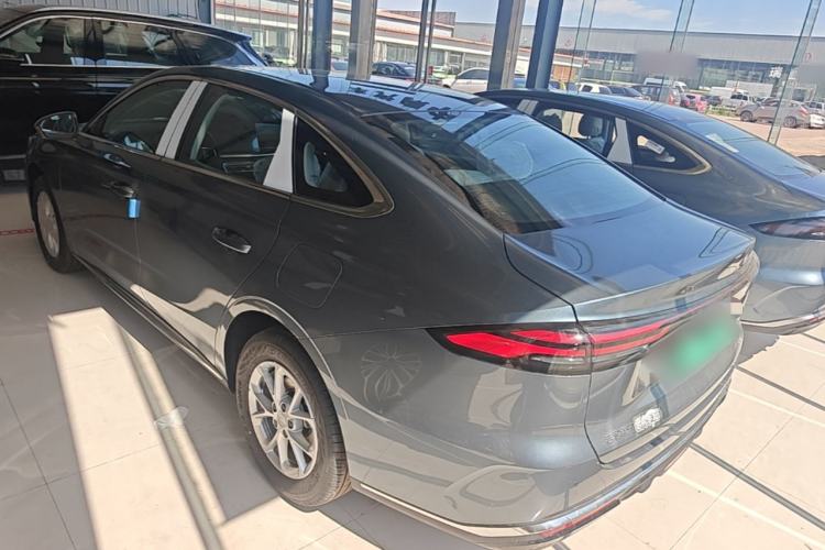 Used Geely Galaxy Stellar 6 2026 Model 125km Long-range Edition Rear Left 45 Deg