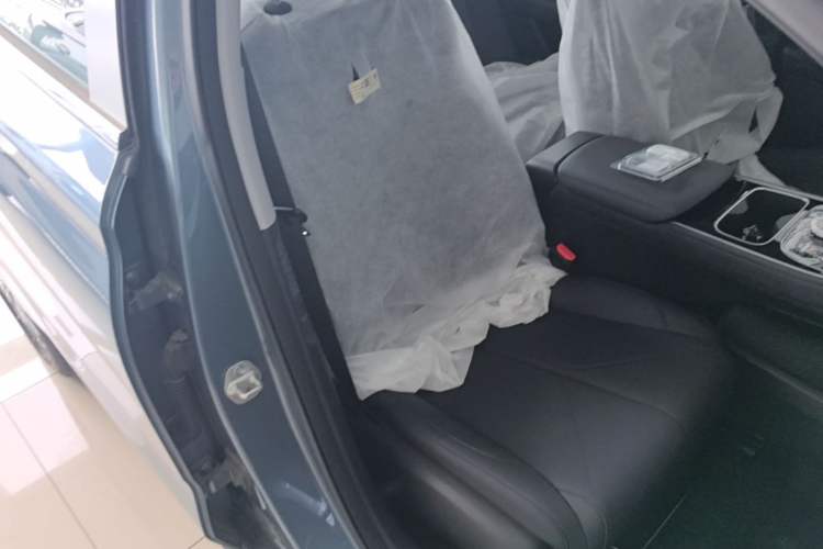 Used Geely Galaxy Stellar 6 2026 Model 125km Free-Style Edition Right Front Seat