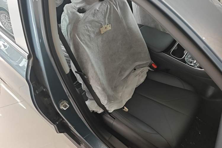 Used Geely Galaxy Stellar 6 2026 Model 125km Free-Style Edition Right Front Seat