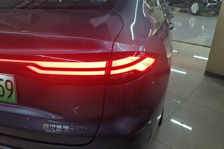 Used Geely Galaxy Stellar 6 2026 Model 125km Free-Style Edition Right Rear Taillight