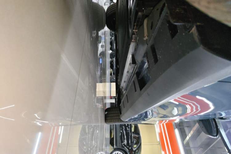 Used Geely Galaxy Stellar 6 2026 Model 125km Free-Style Edition Right Side Sill