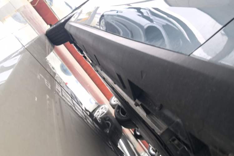 Used Geely Galaxy Stellar 6 2026 Model 125km Free-Style Edition Right Side Sill
