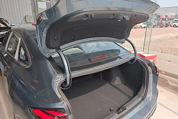 Used Geely Galaxy Stellar 6 2026 Model 125km Free-Style Edition Trunk